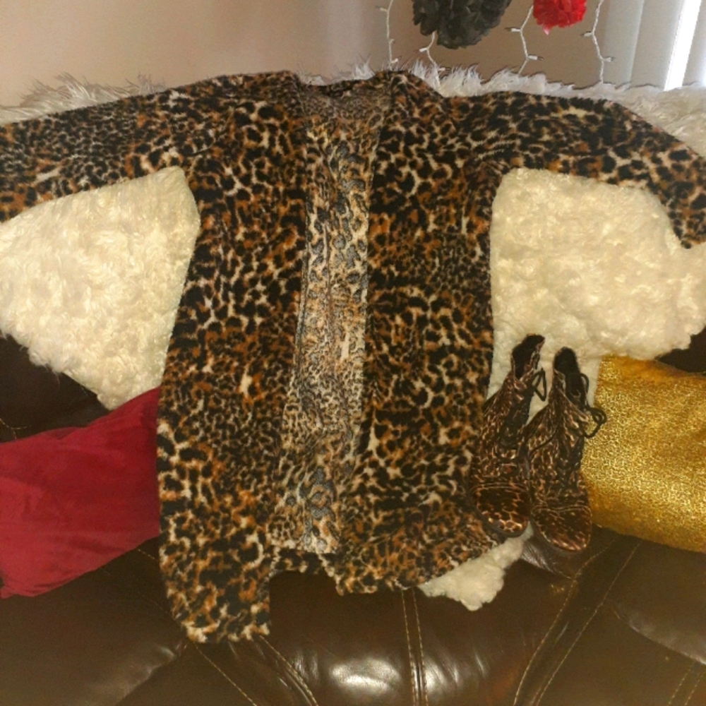 Cardigan and Boots set
